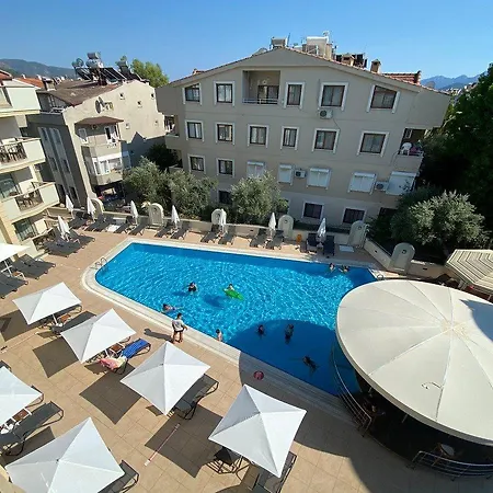 Isla アパートホテル 2*