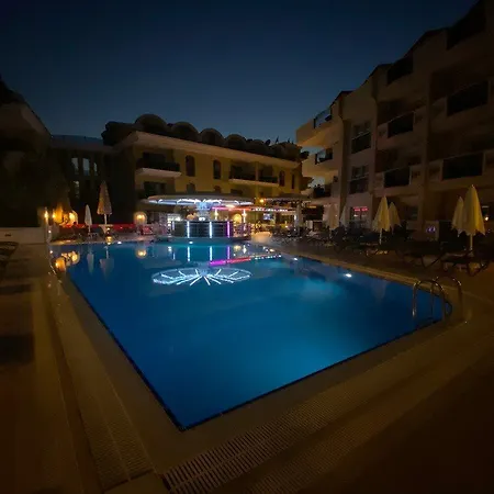 Isla 2* マルマリス