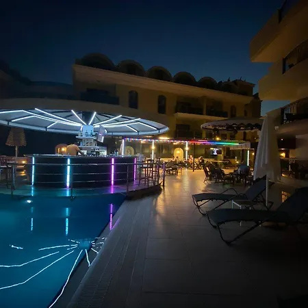 Isla Aparthotel