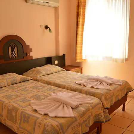 小岛公寓式酒店 2*